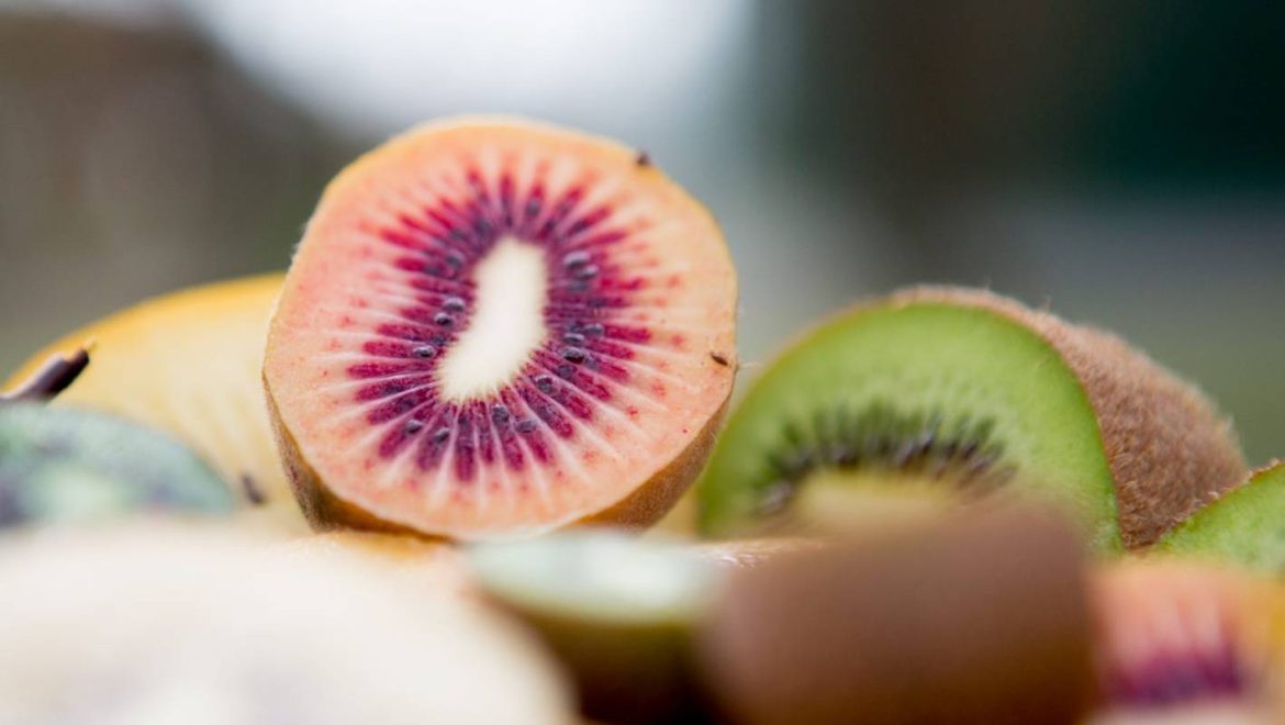 Price and buy red kiwi fruit nz + cheap sale